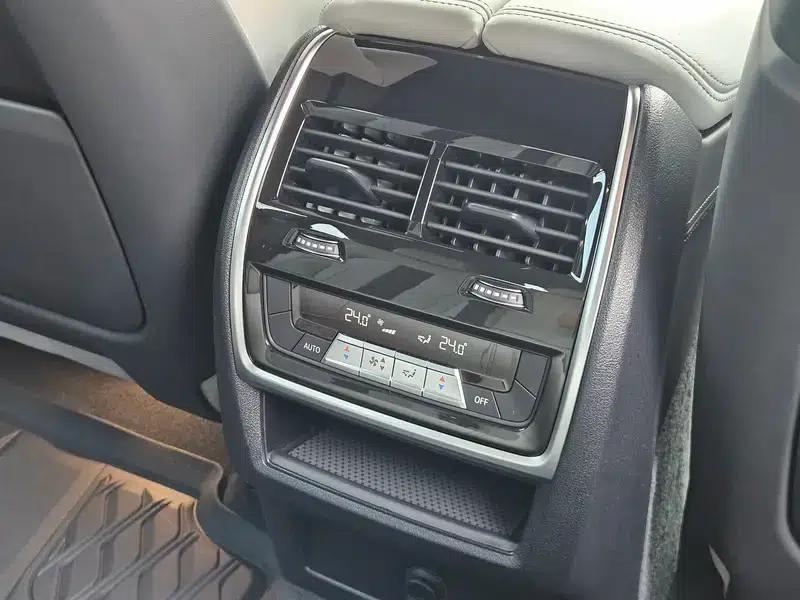 2021 BMW X6 M — миниатюра 13