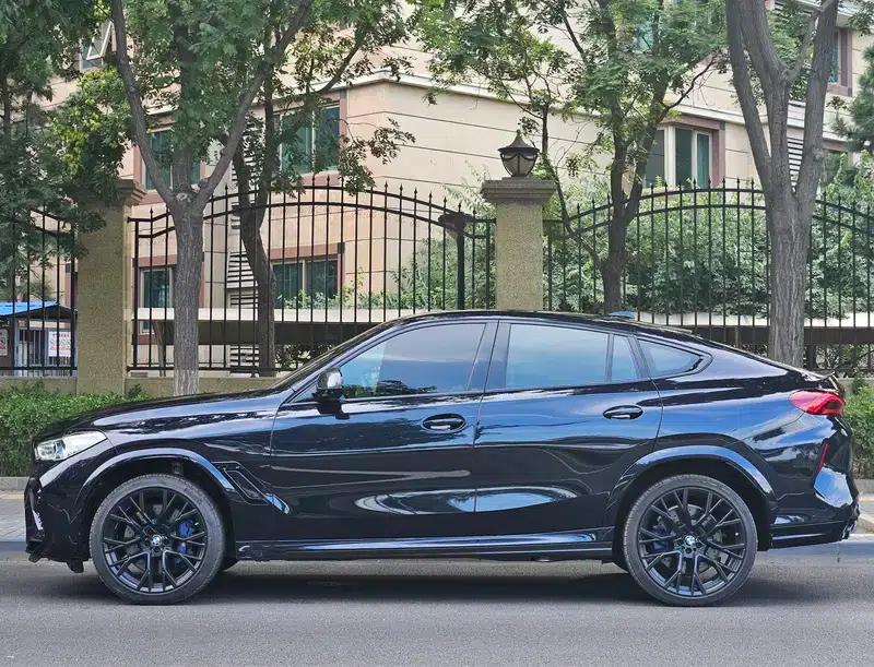 2021 BMW X6 M — миниатюра 3
