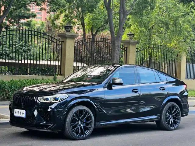 2021 BMW X6 M