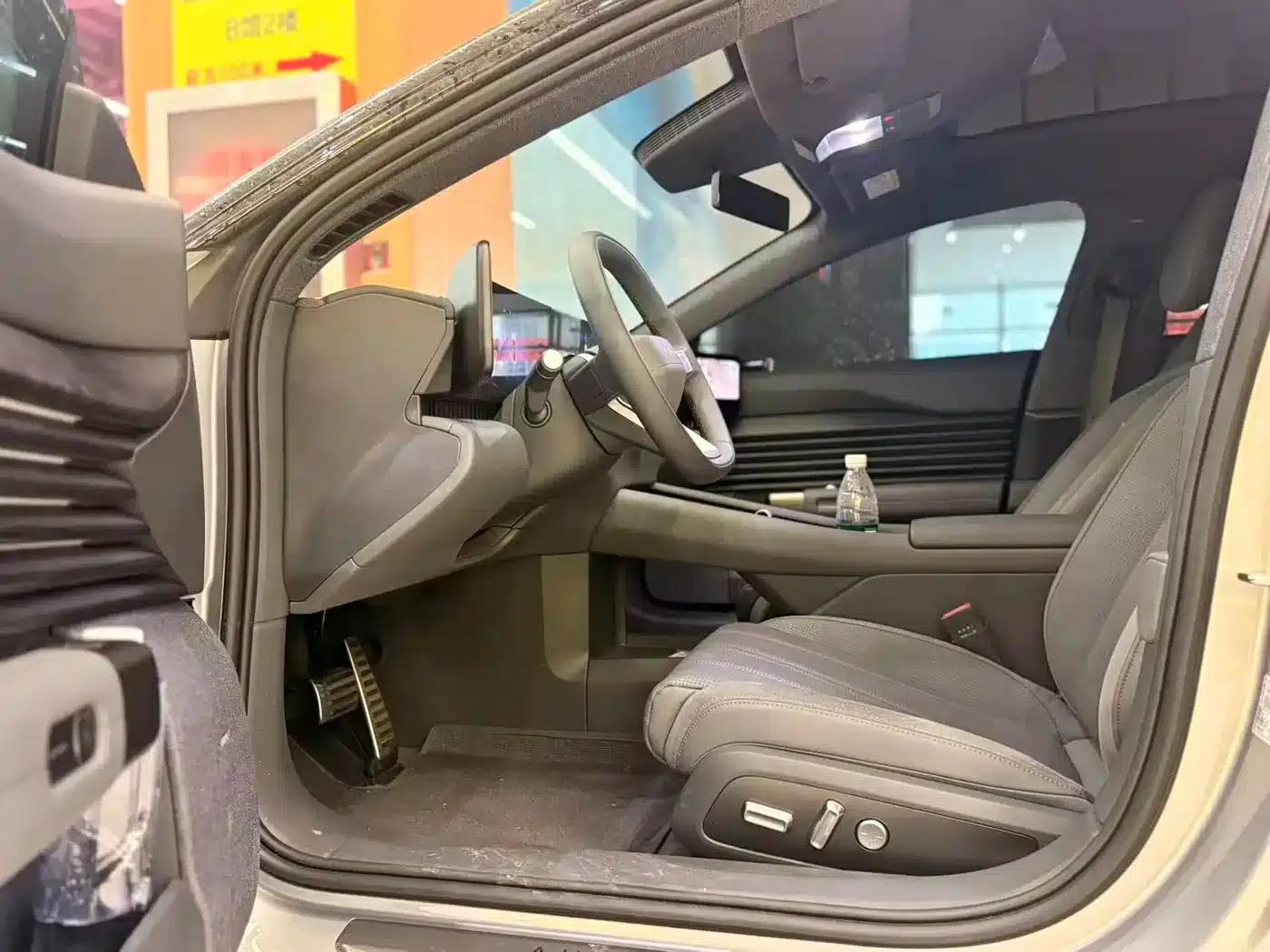 Audi E5 Sportback 2026 Model: quattro Performance Edition — миниатюра 10