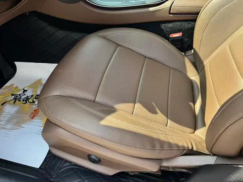 2019 Mercedes-Benz E-Class E 300 L Luxury — миниатюра 27