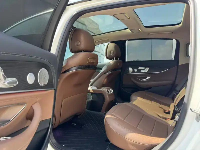 2019 Mercedes-Benz E-Class E 300 L Luxury — миниатюра 29
