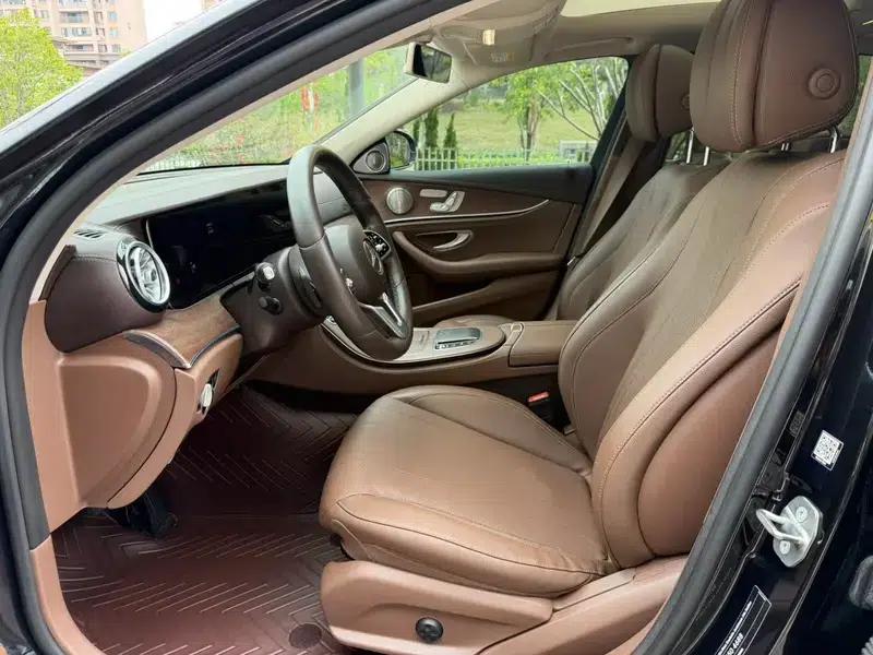 Mercedes-Benz E-Class 2020 E 300 L Fashion Edition — миниатюра 8