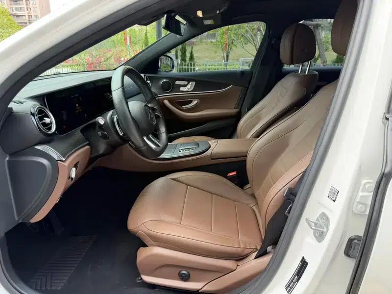 Mercedes-Benz E-Class 2021 E 300 L Fashion Sport Sedan — миниатюра 8