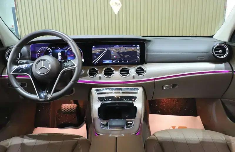 2023 Mercedes-Benz E-Class E 300 L Luxury Sedan — миниатюра 11