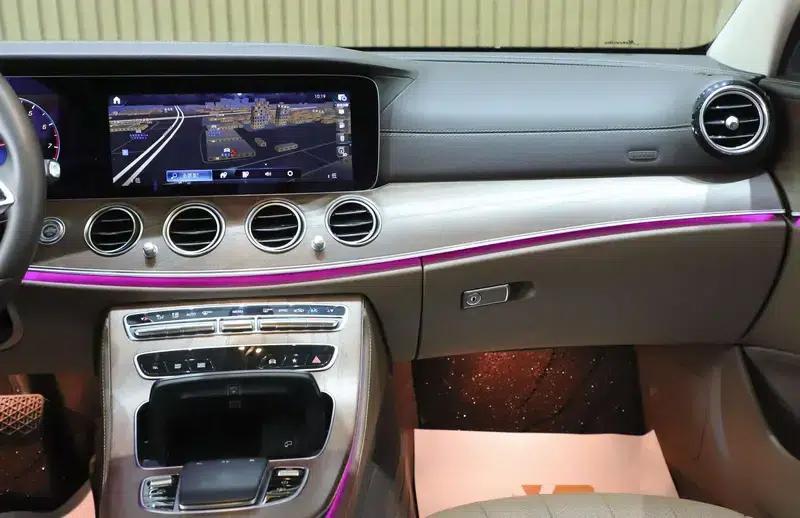 2023 Mercedes-Benz E-Class E 300 L Luxury Sedan — миниатюра 9