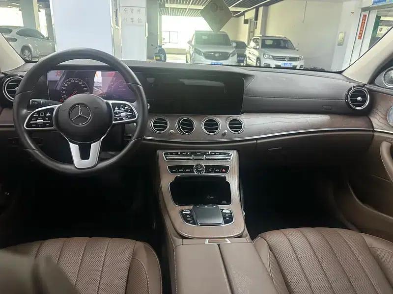 Mercedes-Benz E-Class 2020 Facelift E 300 L Special Edition — миниатюра 9