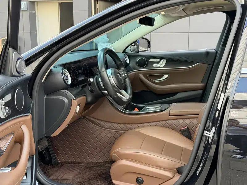 Mercedes-Benz E-Class 2019 E 300 L Fashion Edition — миниатюра 8