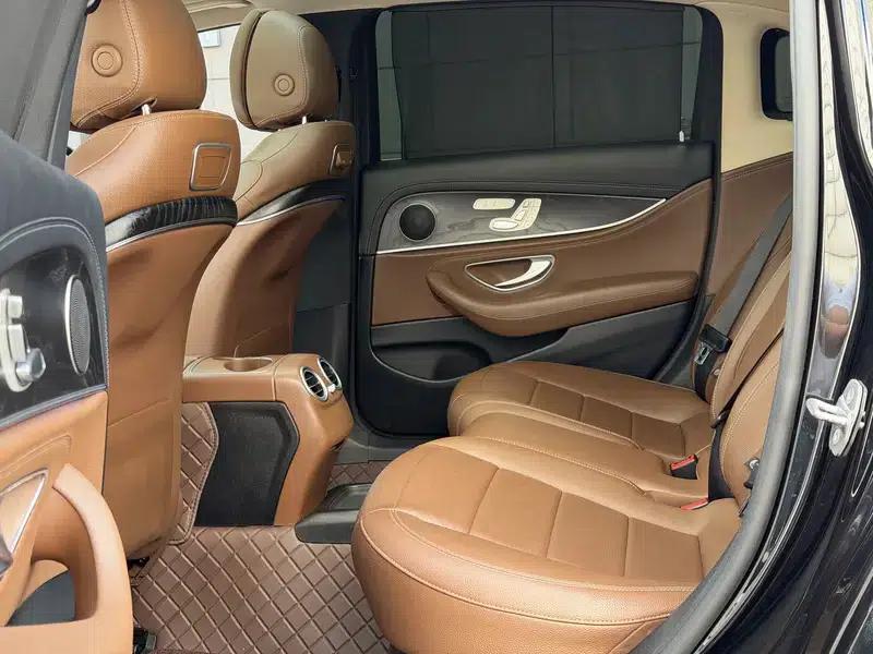 Mercedes-Benz E-Class 2019 E 300 L Fashion Edition — миниатюра 9