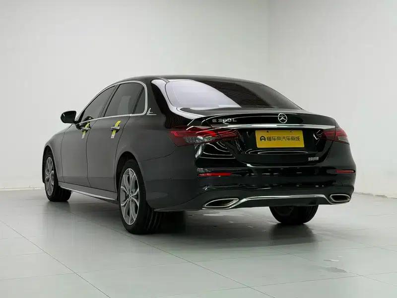 Mercedes-Benz E-Class 2022 Facelift E 300 L Fashion Sport Sedan — миниатюра 5