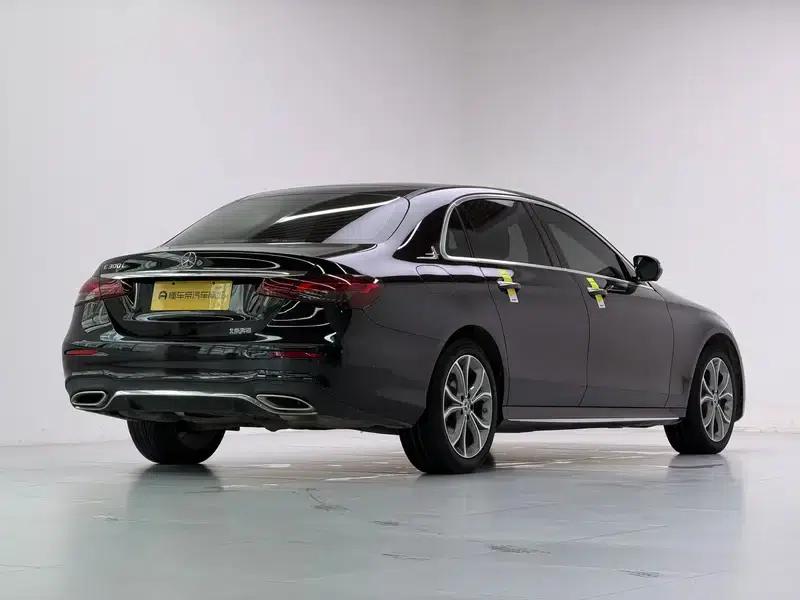Mercedes-Benz E-Class 2022 Facelift E 300 L Fashion Sport Sedan — миниатюра 7