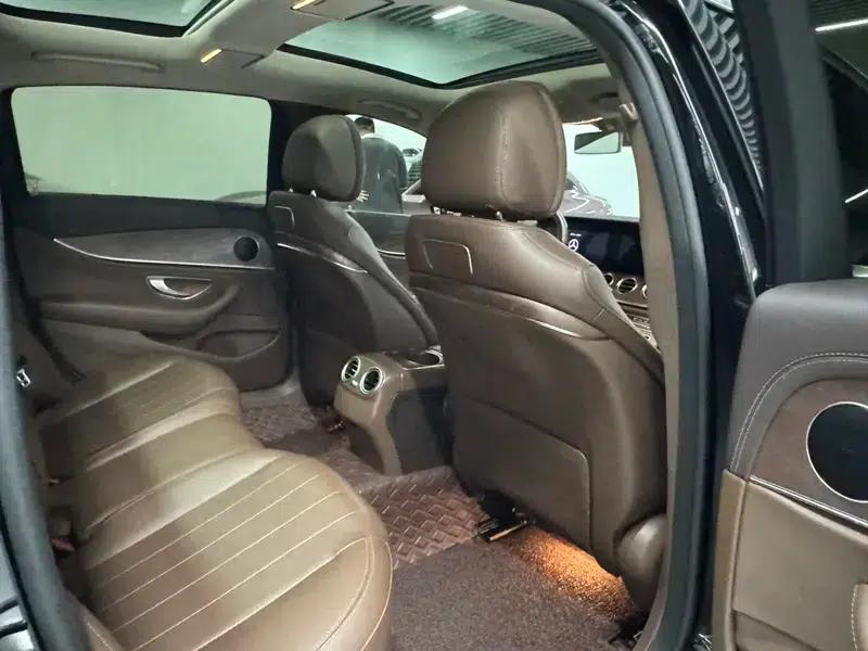 Mercedes-Benz E-Class 2020 Facelift E 300 L Fashion Model — миниатюра 14