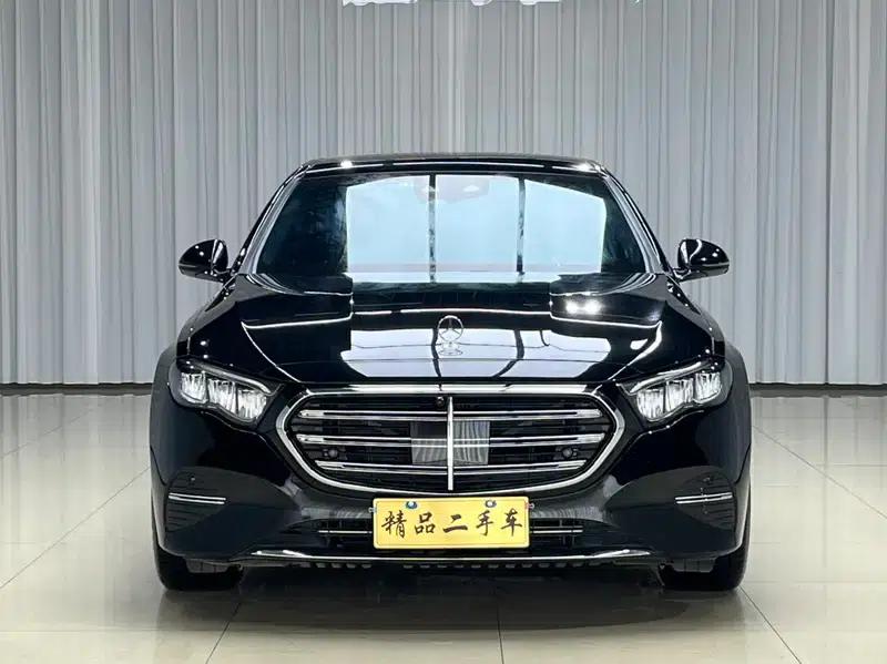 Mercedes-Benz E-Class 2024 Facelift E 300 L Fashion Sedan — миниатюра 2