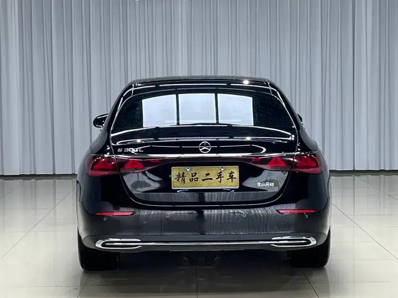 Mercedes-Benz E-Class 2024 Facelift E 300 L Fashion Sedan — миниатюра 6