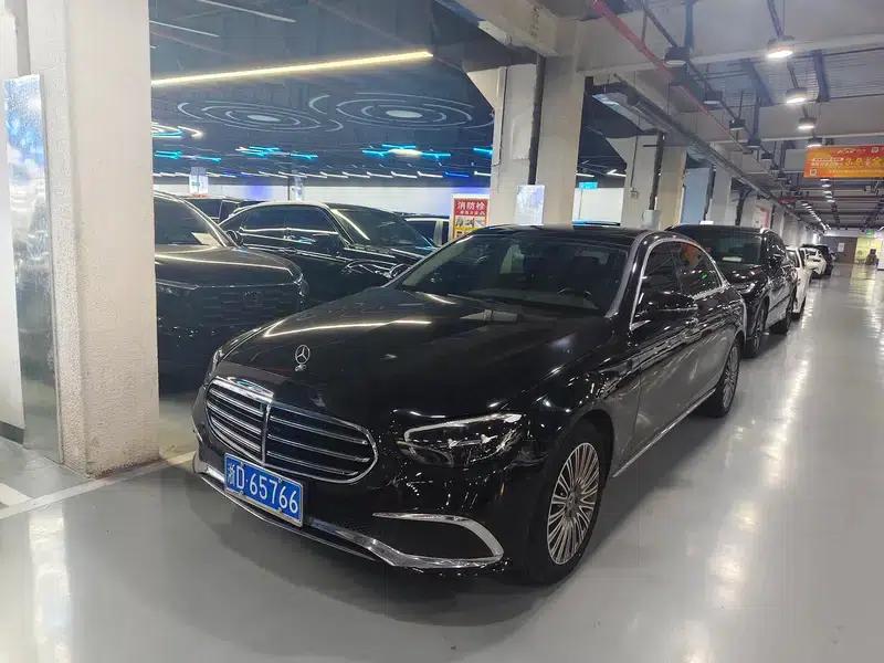 Mercedes-Benz E-Class 2022 Facelift E 300 L Premium Sedan — миниатюра 1