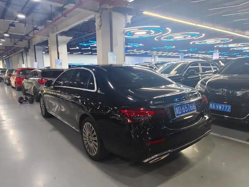 Mercedes-Benz E-Class 2022 Facelift E 300 L Premium Sedan — миниатюра 4