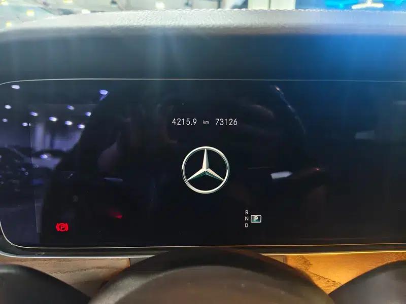 Mercedes-Benz E-Class 2022 Facelift E 300 L Premium Sedan — миниатюра 7