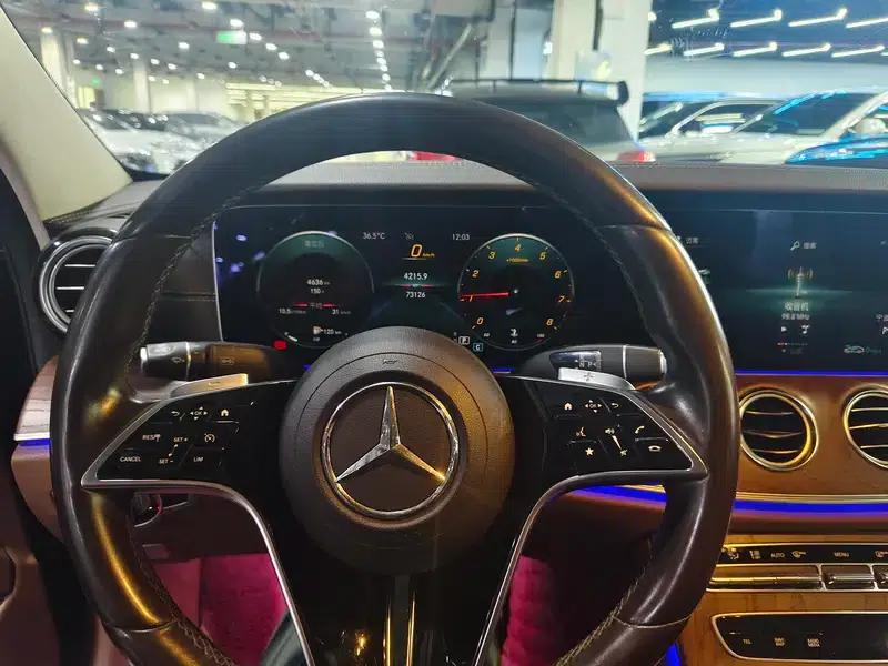 Mercedes-Benz E-Class 2022 Facelift E 300 L Premium Sedan — миниатюра 8