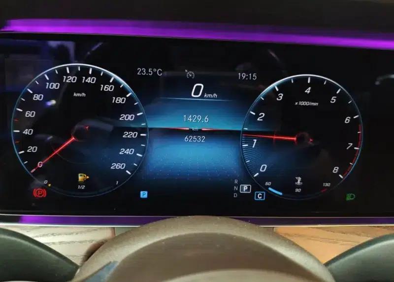 Mercedes-Benz E-Class 2021 E 300 L Fashion Sedan — миниатюра 8