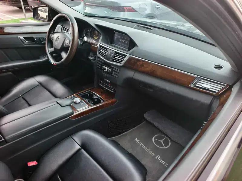 2012 Mercedes-Benz E-Class E 200 L CGI Elegance — миниатюра 15