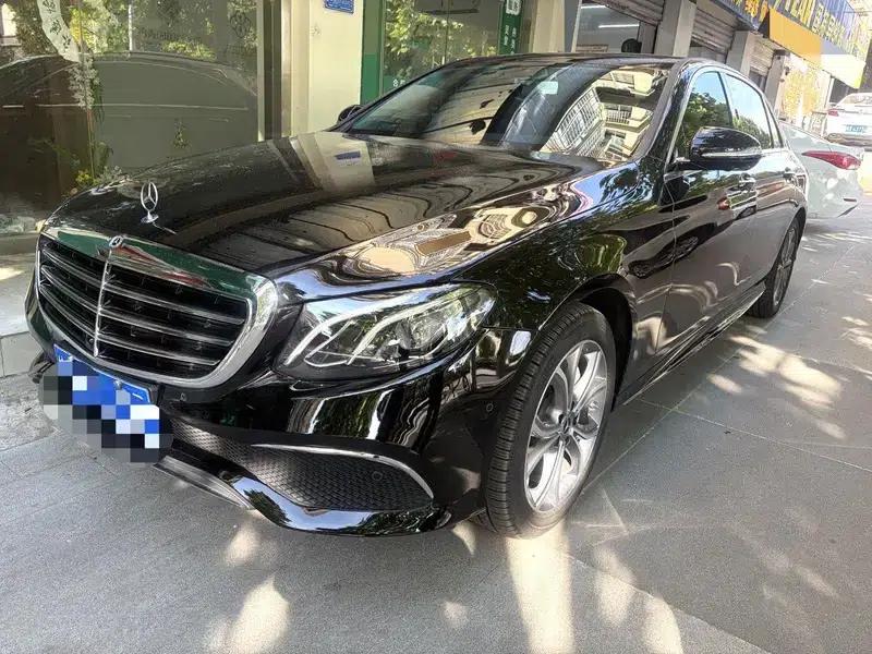 Mercedes-Benz E-Class 2020 E 300 L Fashion Edition — миниатюра 1