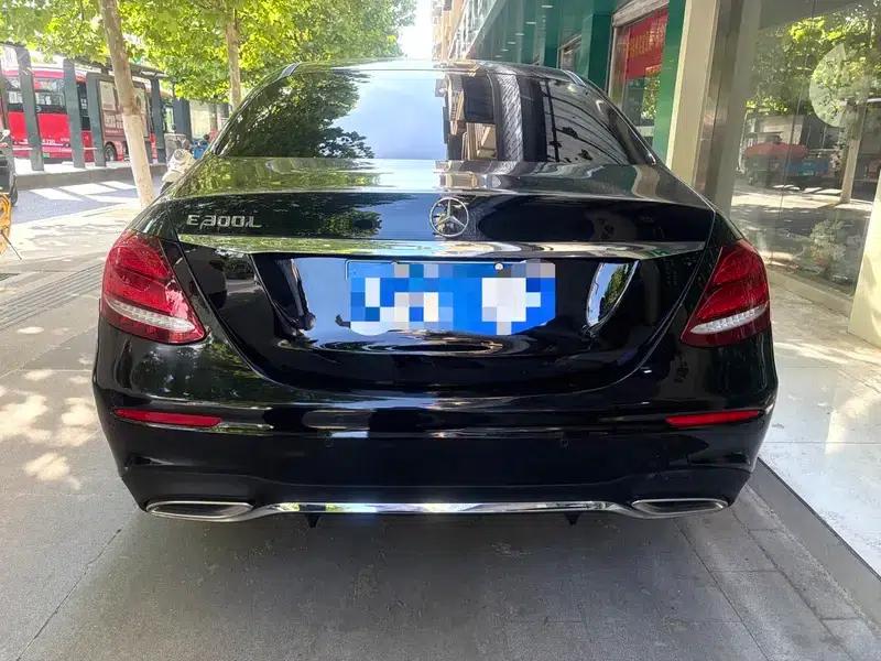 Mercedes-Benz E-Class 2020 E 300 L Fashion Edition — миниатюра 4