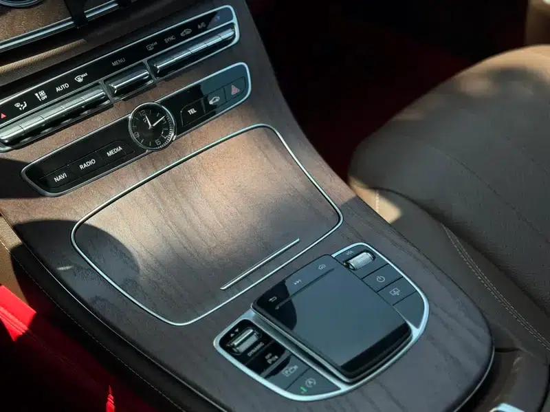 Mercedes-Benz E-Class 2020 E 300 L Luxury — миниатюра 10