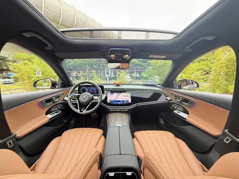 Mercedes-Benz E-Class 2025 E 300 L Luxury Sedan — миниатюра 18