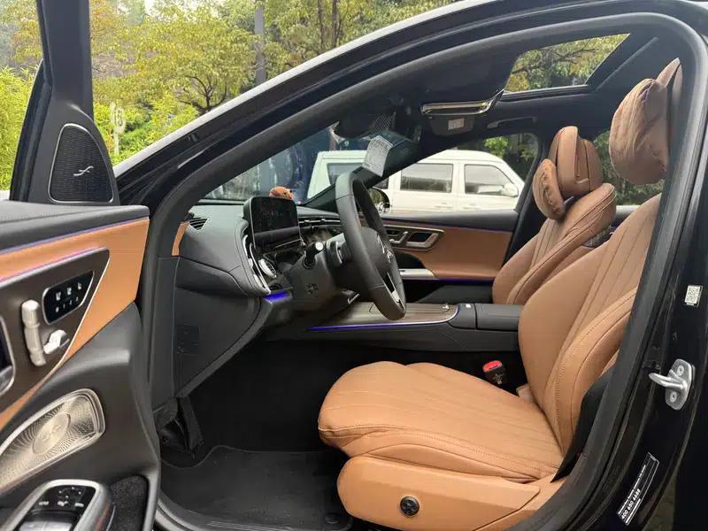 Mercedes-Benz E-Class 2025 E 300 L Luxury Sedan — миниатюра 21