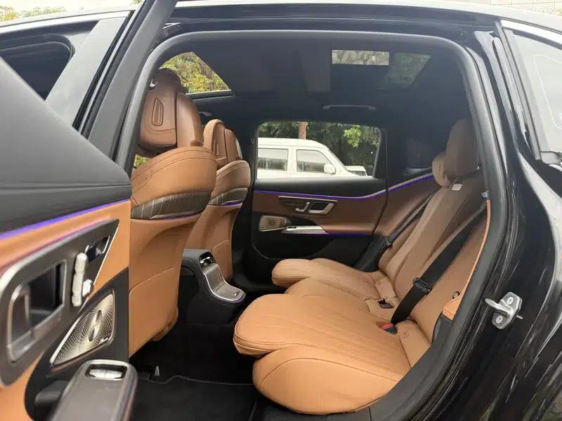 Mercedes-Benz E-Class 2025 E 300 L Luxury Sedan — миниатюра 22