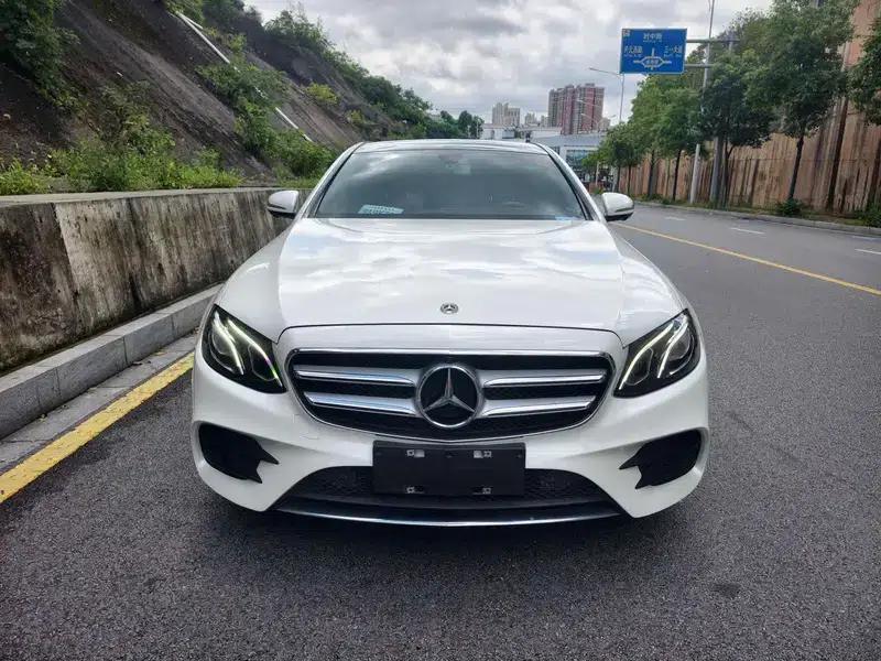 Mercedes-Benz E-Class 2018 Facelift E 300 L Sport Style — миниатюра 2