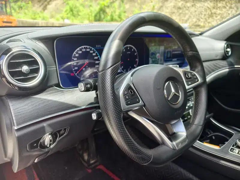 Mercedes-Benz E-Class 2018 Facelift E 300 L Sport Style — миниатюра 15