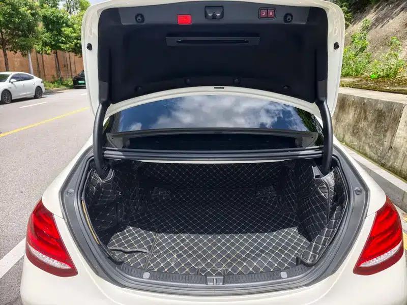 Mercedes-Benz E-Class 2018 Facelift E 300 L Sport Style — миниатюра 19