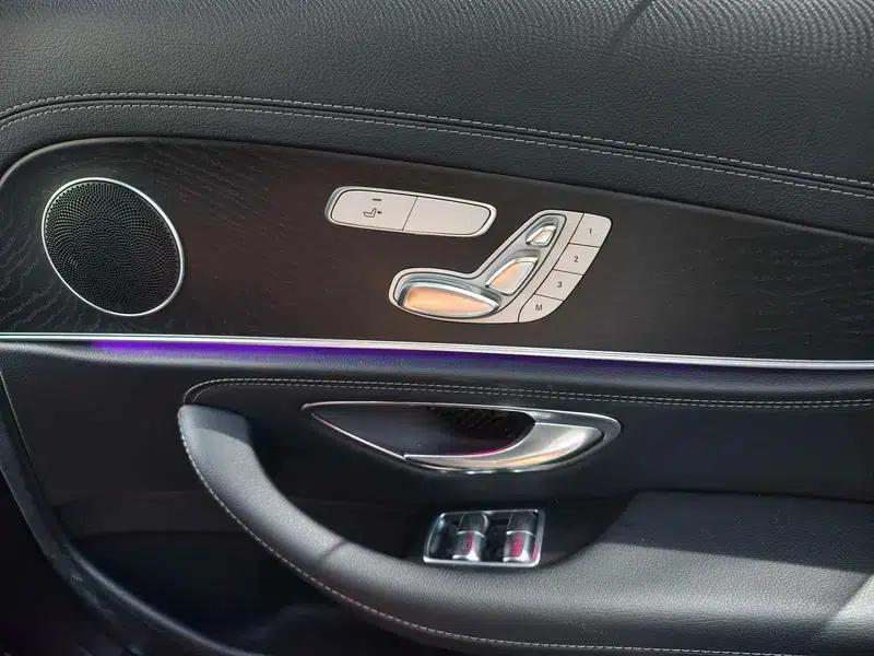 Mercedes-Benz E-Class 2018 Facelift E 300 L Sport Style — миниатюра 10