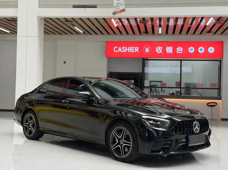 Mercedes-Benz E-Class (Imported) 2021 E 260 Luxury Sport Edition — миниатюра 3