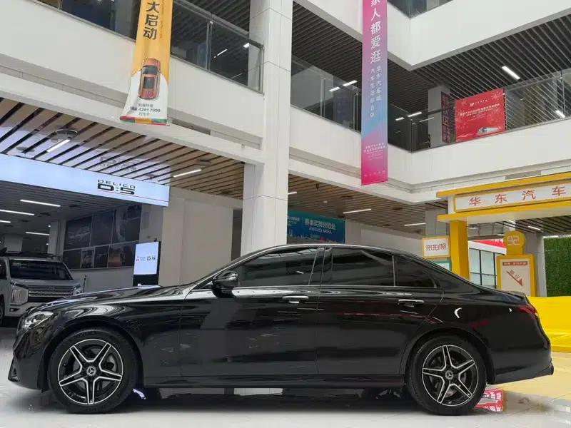 Mercedes-Benz E-Class (Imported) 2021 E 260 Luxury Sport Edition — миниатюра 4