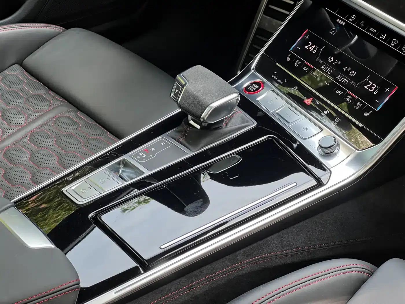 2024 Audi RS 7 RS 7 4.0T Sportback Performance — миниатюра 19