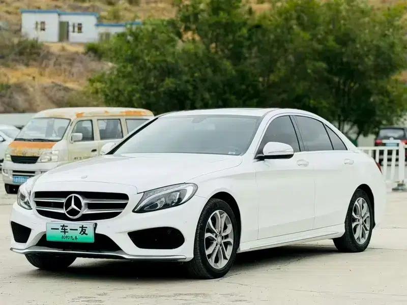 2015 Mercedes-Benz C-Class C 180 L Sport — миниатюра 1