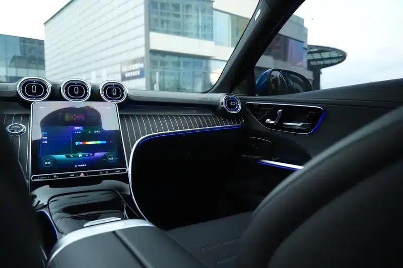 2022 Mercedes-Benz C-Class C 260 L Sport Edition — миниатюра 12