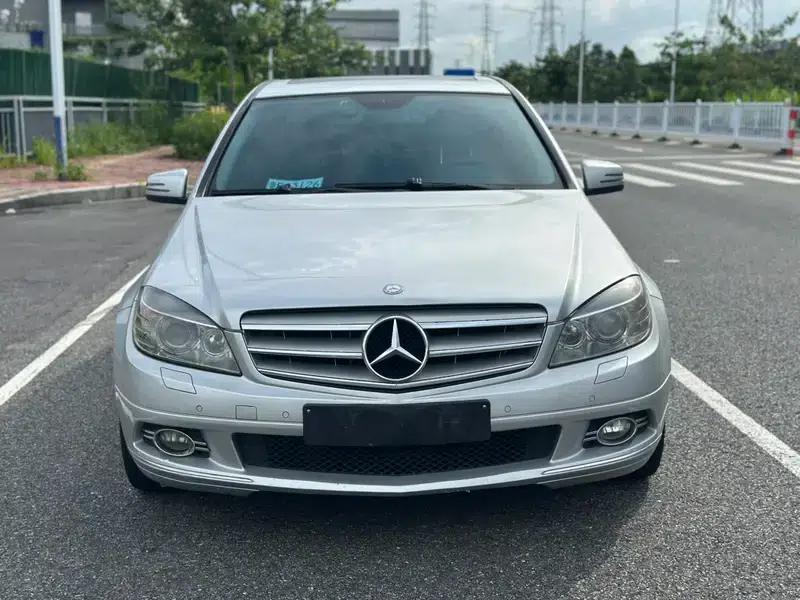 Mercedes-Benz C-Class 2010 C 200K Standard Edition — миниатюра 2