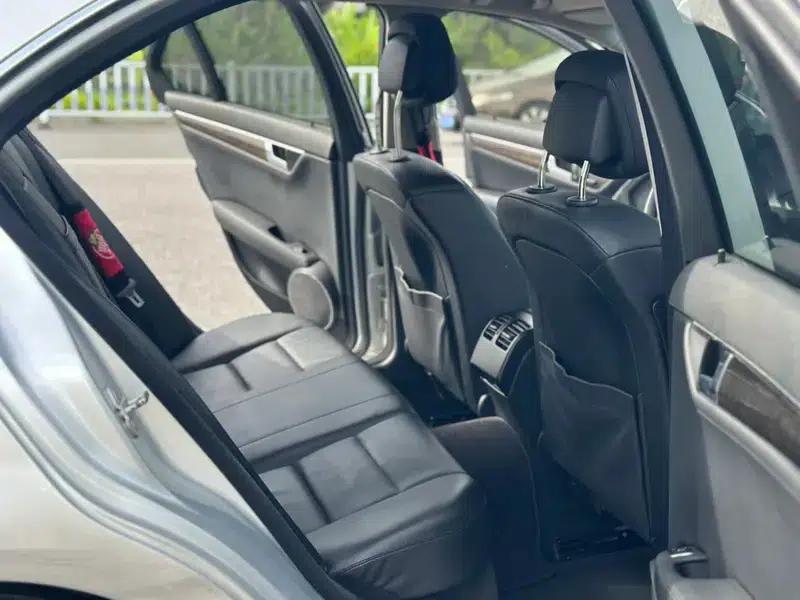 Mercedes-Benz C-Class 2010 C 200K Standard Edition — миниатюра 11