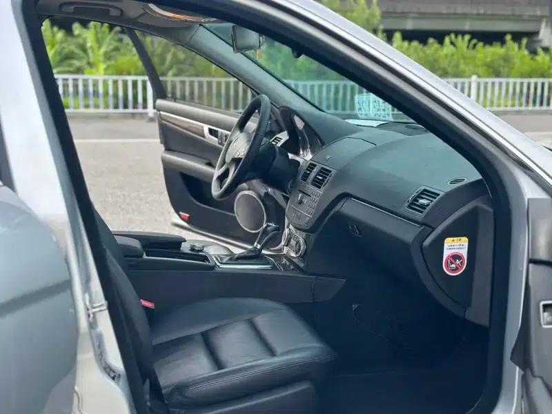 Mercedes-Benz C-Class 2010 C 200K Standard Edition — миниатюра 7