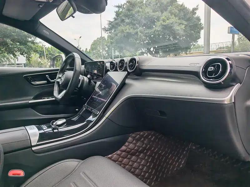 Mercedes-Benz C-Class 2023 Facelift C 200 L Sport Edition — миниатюра 12
