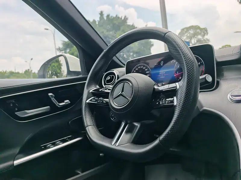 Mercedes-Benz C-Class 2023 Facelift C 200 L Sport Edition — миниатюра 10