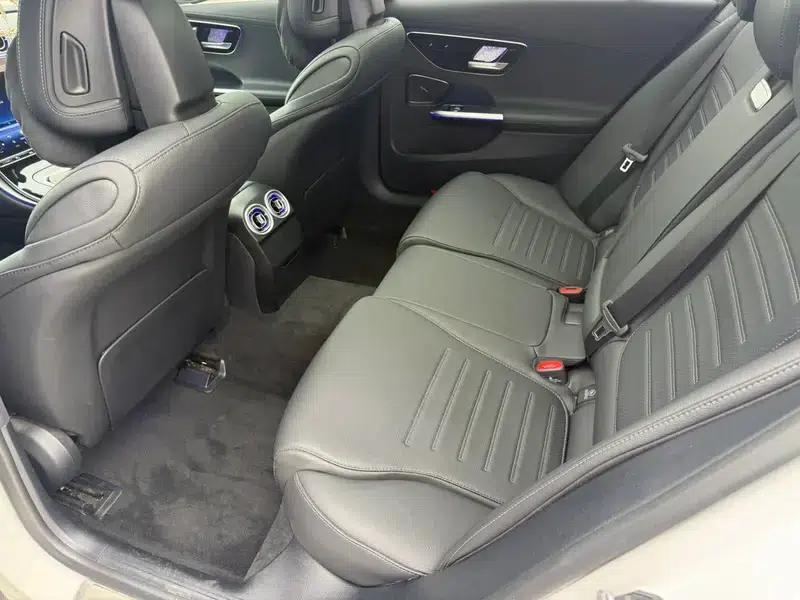 2025 Mercedes-Benz C-Class C 260 L — миниатюра 8