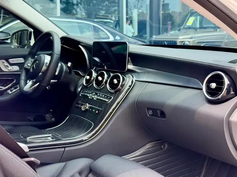 2021 Mercedes-Benz C-Class C 260 L Sport Edition — миниатюра 17