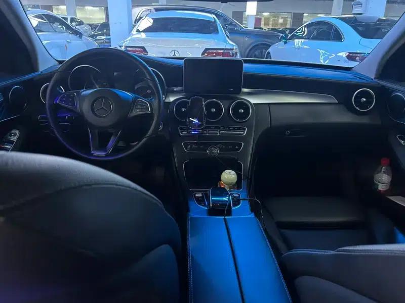 2016 Mercedes-Benz C-Class C 180 L Sport — миниатюра 9