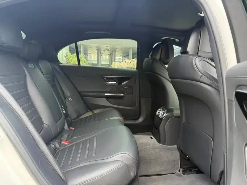 Mercedes-Benz C-Class 2022 Facelift C 260 L Sport Edition — миниатюра 23