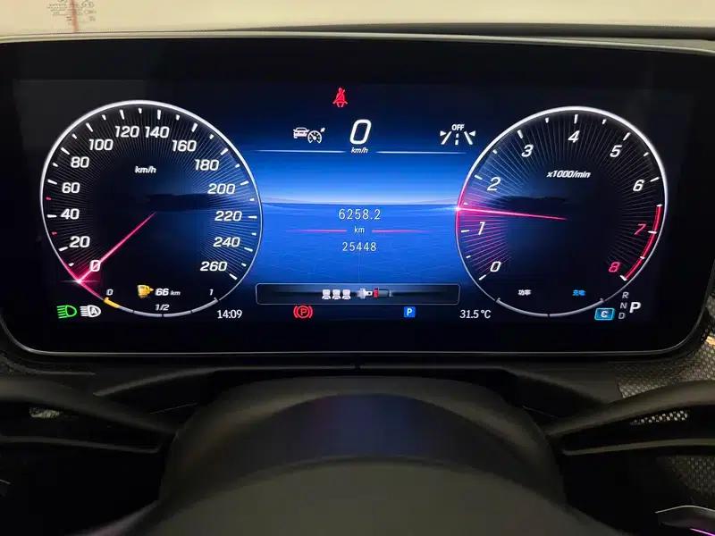 Mercedes-Benz C-Class 2024 Facelift C 260 L Sport Edition — миниатюра 15