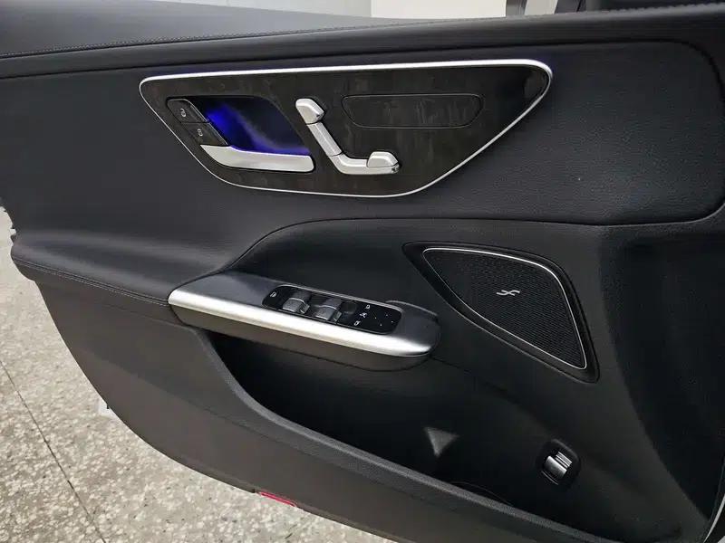 2023 Mercedes-Benz C-Class C 200 L Sport Edition — миниатюра 8
